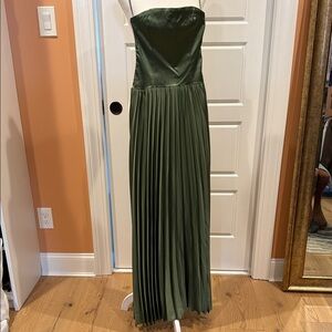 Abercrombie & Fitch Strapless Olive Green Pleated Evening Dress